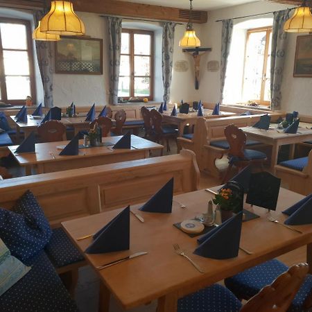 Landgasthof Bock Hotel Gauting Exterior photo